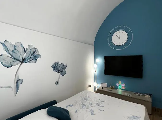 Couette-café Dimora Nonno Ciccio 4*